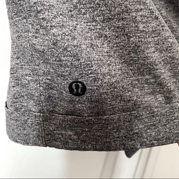 Lululemon Spring Break Away Short II *3" - Picture 9 of 11
